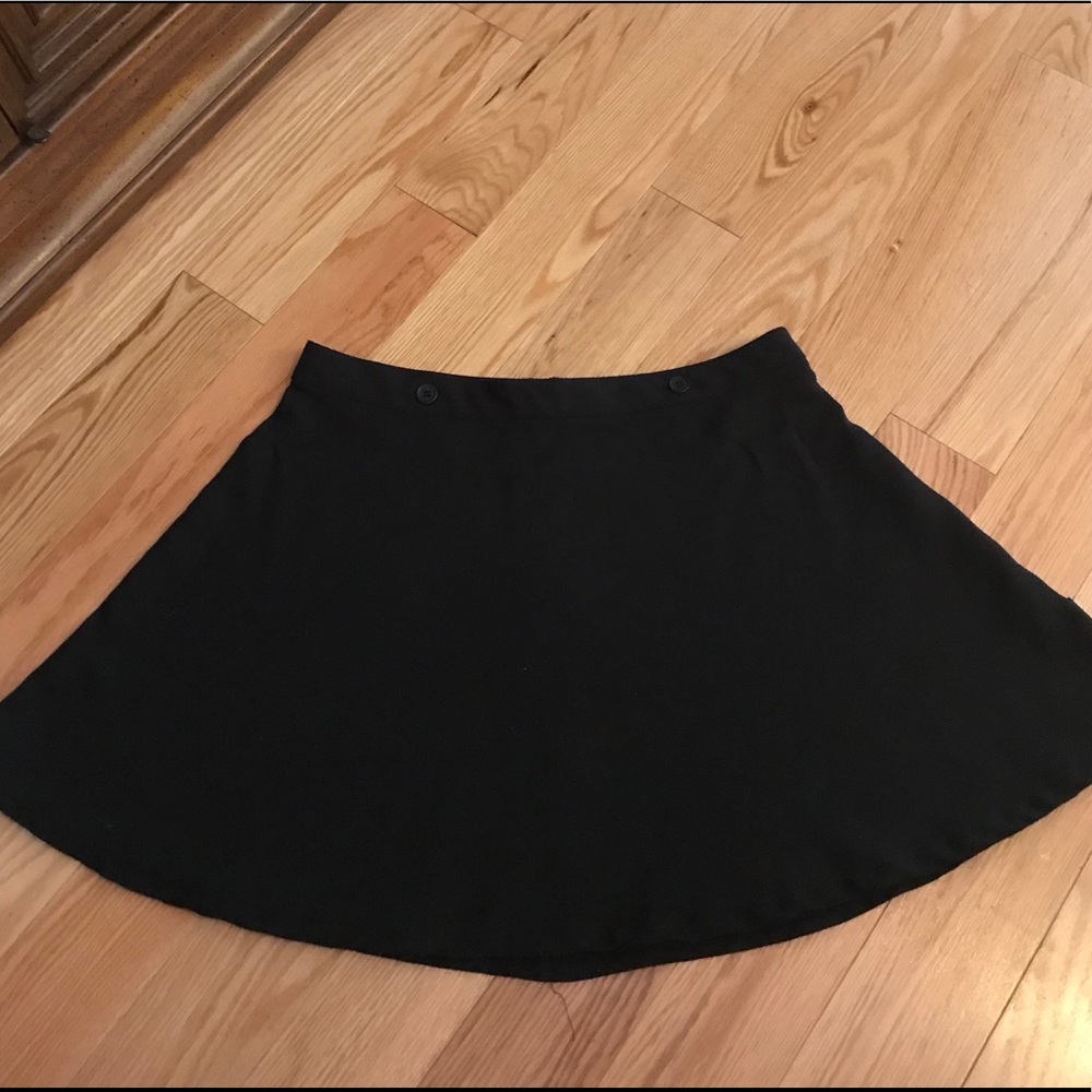 Black skirt